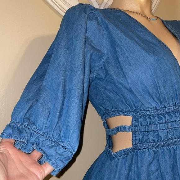 Speed limit women large 12 14 dress mini Blue Denim Jean cut out sides fit flare - Picture 4 of 10